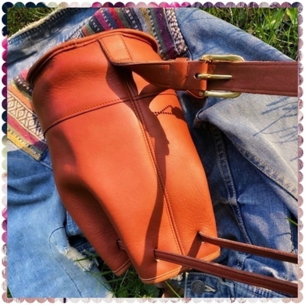 VINTAGE COACH RARE BIXBY CROSSBODY BACKPACK SLING BUCKET BAG BRITISH TAN 9984 - Picture 5 of 17